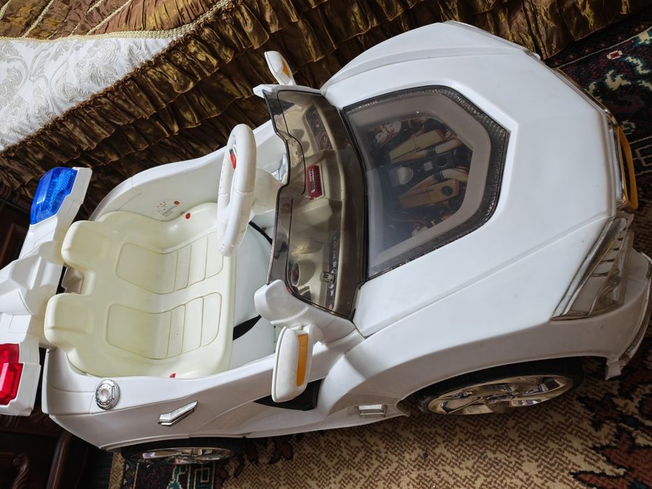 Продам электро-машинку