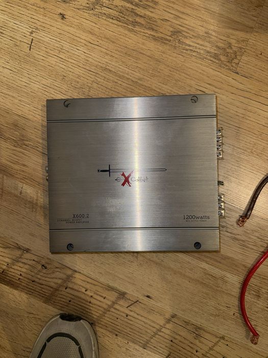 PACHET  Subwoofer Alpine SWT-12S4 + Amplificator Excalibur X600.2