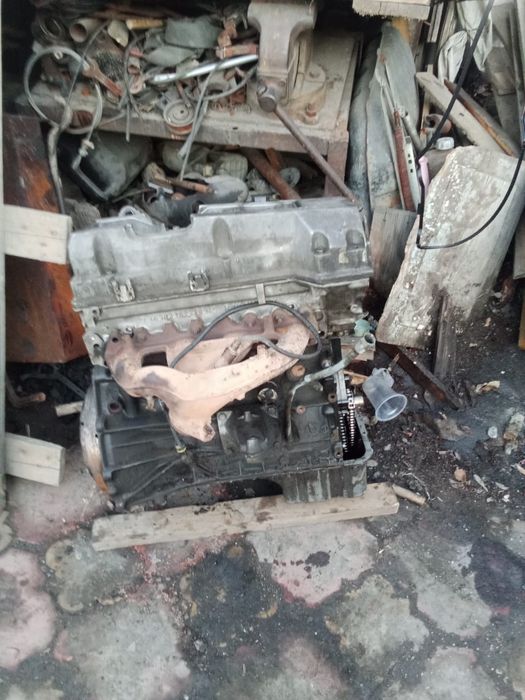 Двигатель от мерса