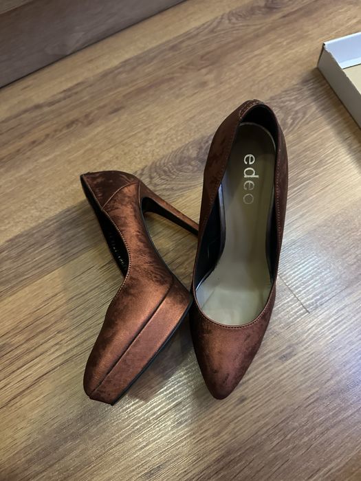 Pantofi piele satinata, nr.38, culoare maro-teracotă