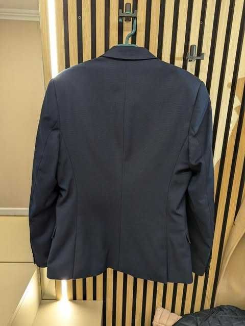 Vand costum blumarine
