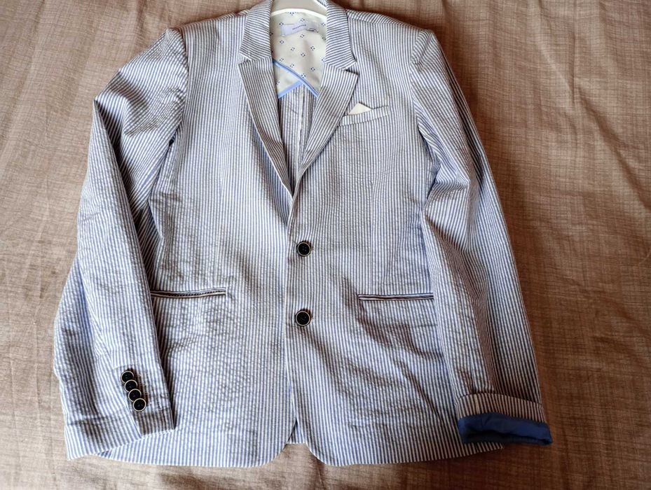 Сако за момче на бранда Reserved