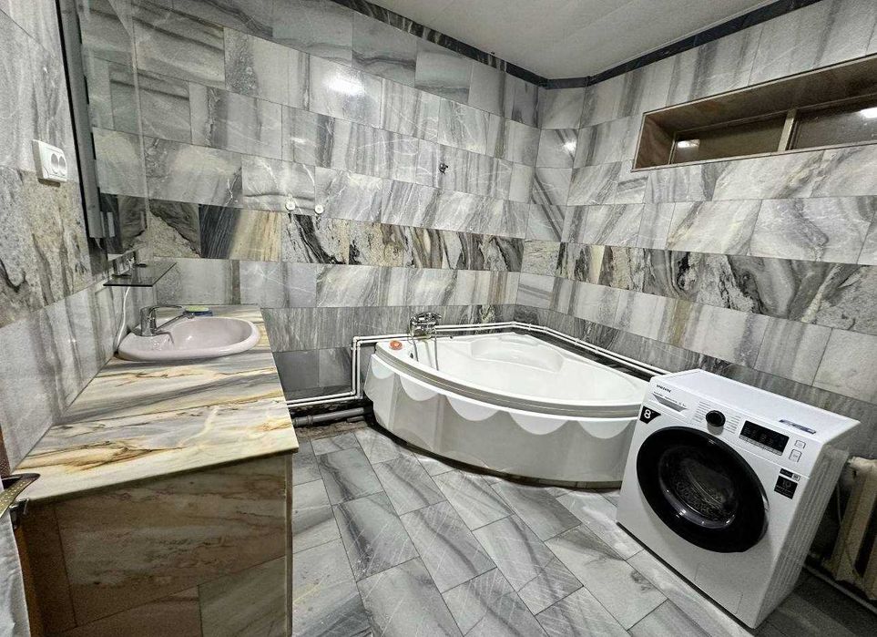 3-х комнатная квартира ул. Бабура (сост. сред) ID: 4718