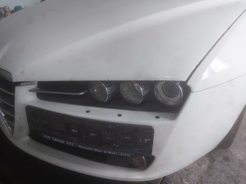 Bara fata alfa romeo 159