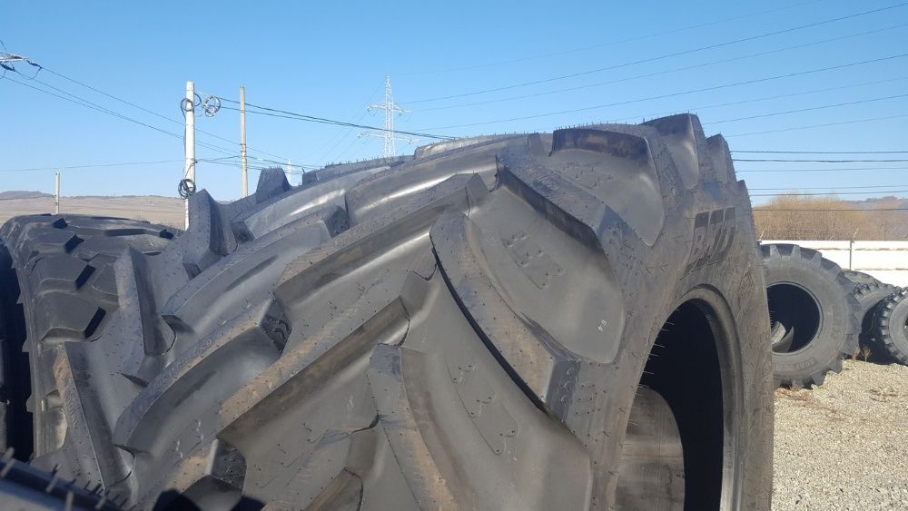 Cauciucuri NOI pentru tractor spate 650/65R38 noi radiale BKT AGRI MAX