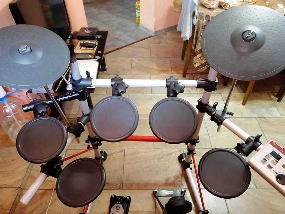 Електронни барабани YAMAHA DTXPRESS IV