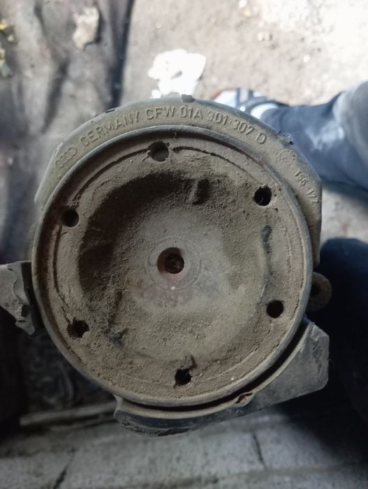 Ауди запчаст каропка квадро