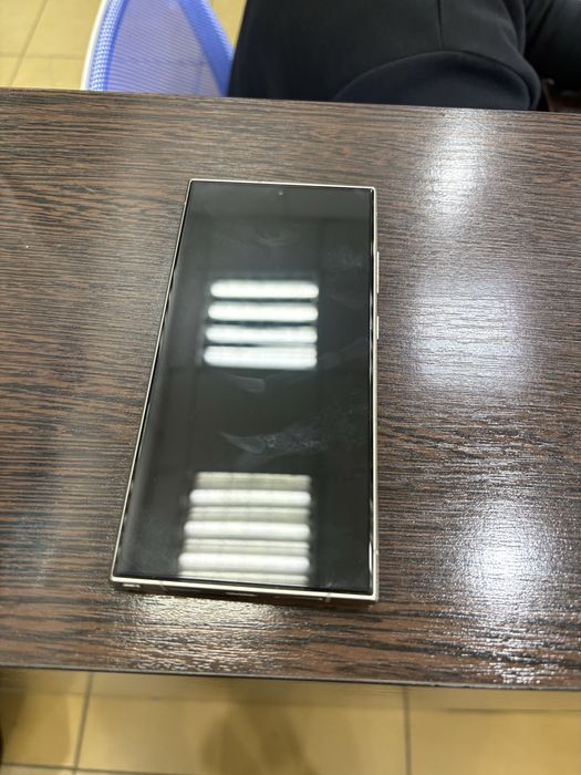 Samsung galaxy S24 ultra 512