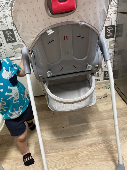 Продам стульчик для кормления