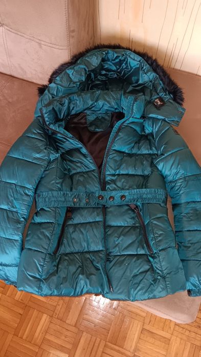 Дамско зимно яке