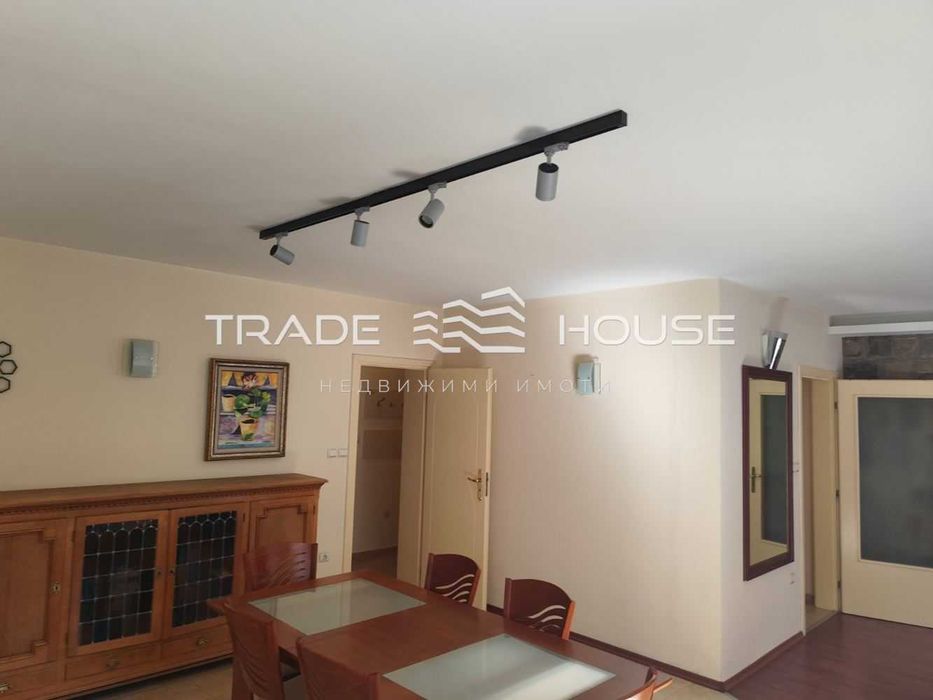 Дава се под наем Многостаен апартамент в Пловдив, Младежки Хълм - 140 кв.м за 860 € - Снимка #2