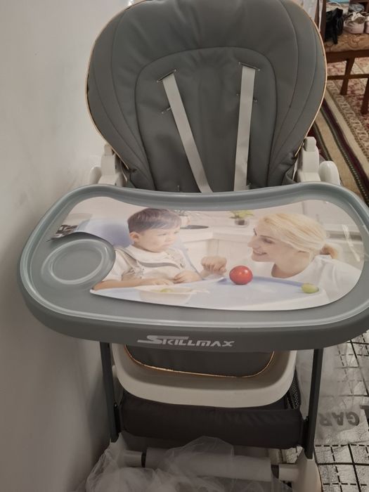 Bolalar ovqatlanadigan stuli