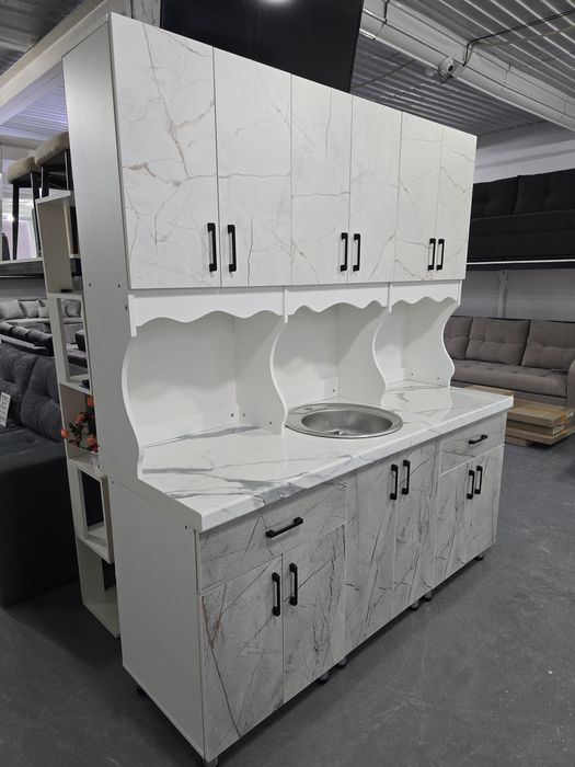 Кухонный гарнитур