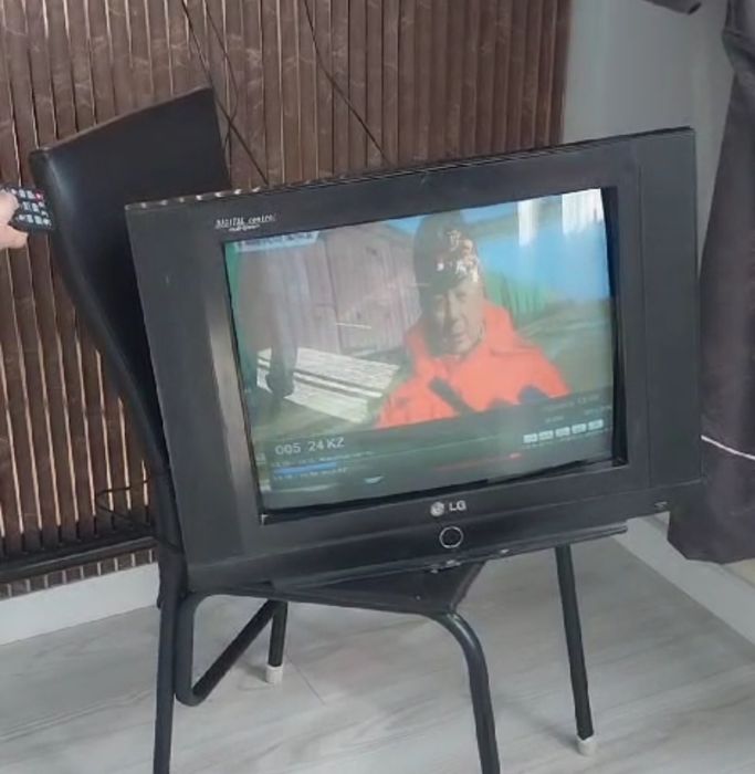 Продается телевизор LG
