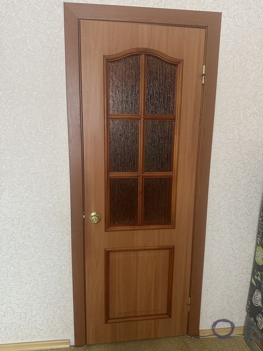 Продам межкомнатную дверь