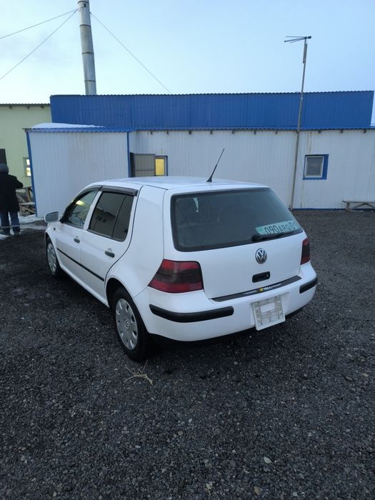 Гольф 4 в хорошем состоянии.