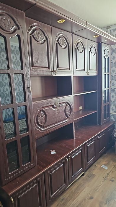 Продаётся стенка