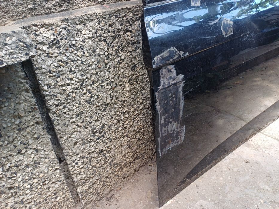 Предна лява врата рено  меган 4 2018