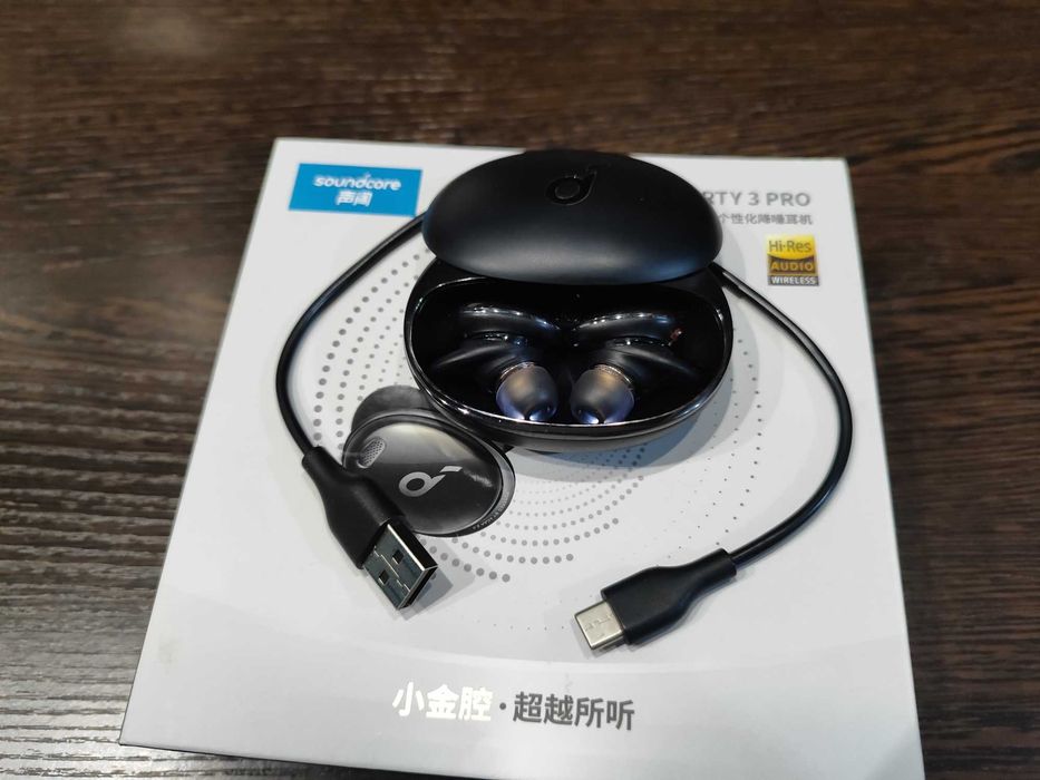 Продам наушники Soundcore Liberty 3 pro