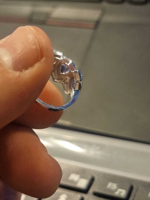 Inel Tanzanit cu Diamante, 3.61 gr, 14k Aur Alb