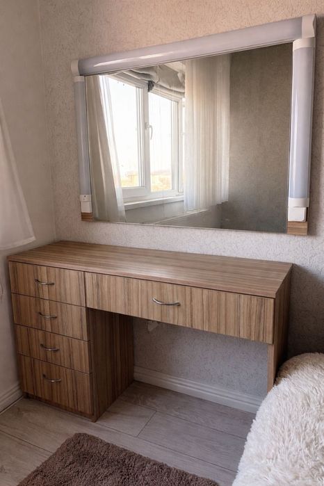 Vand mobila dormitor.