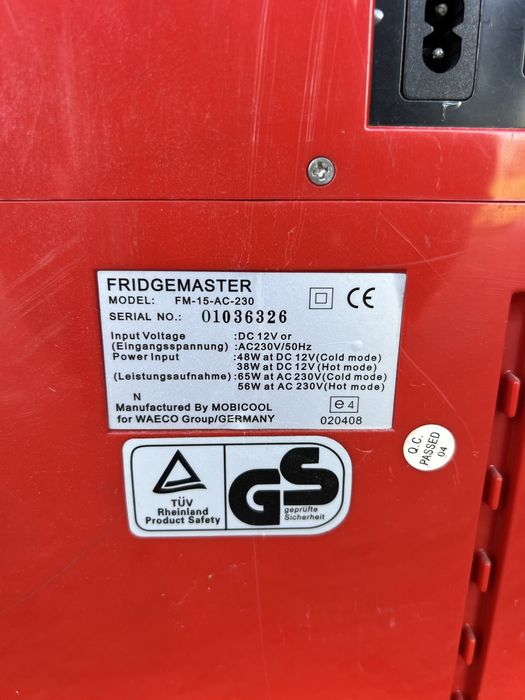 Mini frigider / frigider auto / frigider camping