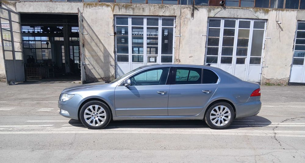 SKODA Superb 0 — imagine 5