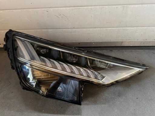 Audi Q8 SQ8 RSQ8 4M far stanga full led matrix far dreapta faruri