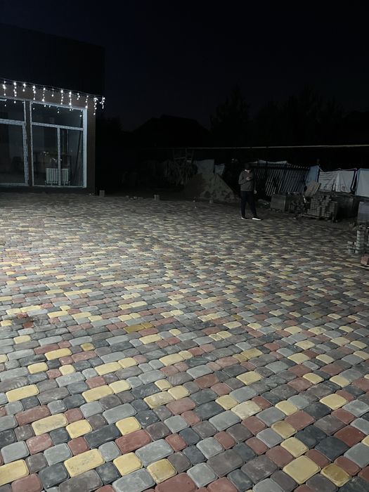 Укладка брусчатки , брусчатка плитка