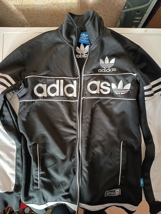 Дамски елек и горнища  Адидас