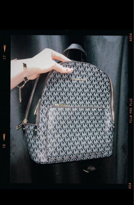 Продам сумку, почти новая