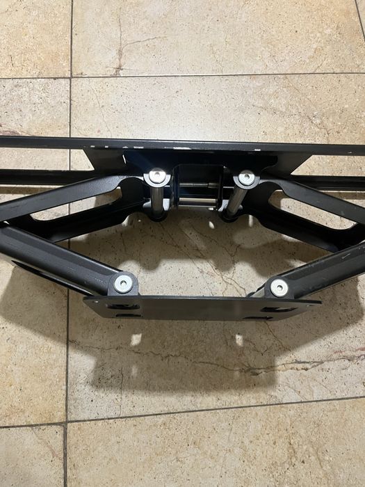 Кронштейн для телевизора