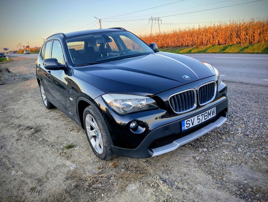 BMW X1 Import Olanda, înmatriculat 09.2025, tracțiune spate, trage că nouă