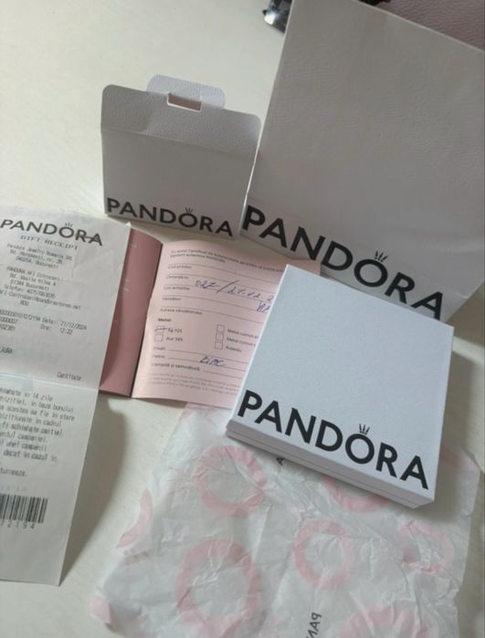 ACCESORII VESTIMENTARE • BIJUTERII Brățară Pandora originală + cutie & charm cu infinit cristale rose gold