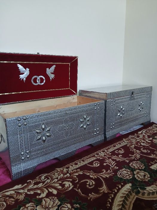 Сундук сотилади састаяанаси яагидек