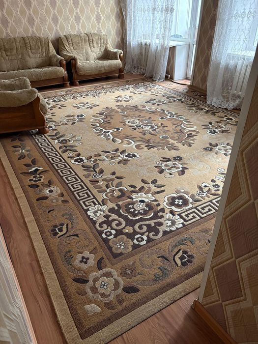 ковер 5*4 метра в нормальном состоянии