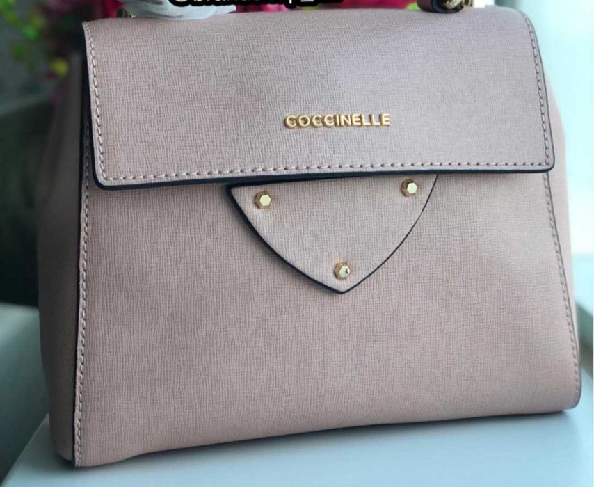 Coccinelle b14 новая оригинал