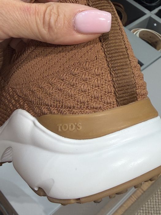 Оригиналтные кроссовки TODS
