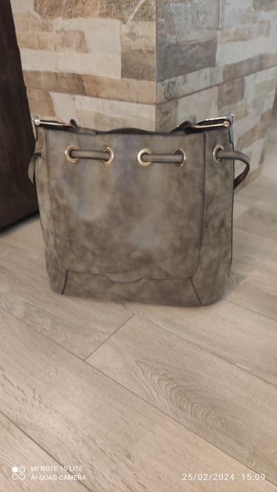 Дамски чанти за новия сезон разпродажба