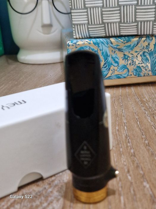 Vind mustiuc saxofon Meyer nr6 cu doză.