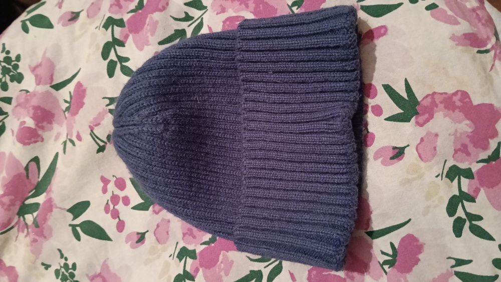 Отдам бесплатно варежки,носки