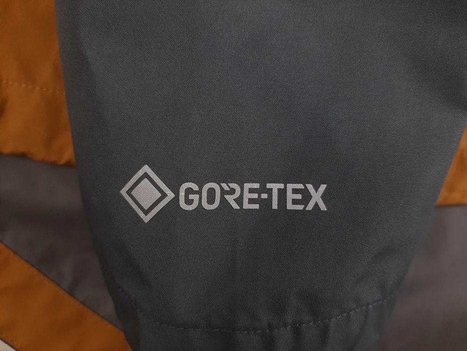 Salomon Outline Gore-Tex - Оригинално мъжко яке размер M