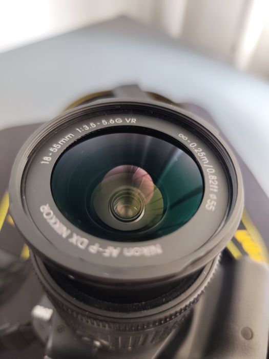 Nikon D3400 stare foarte buna