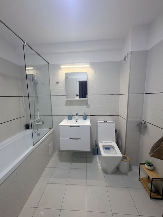 Inchiriez apartament 2 camere Pacii