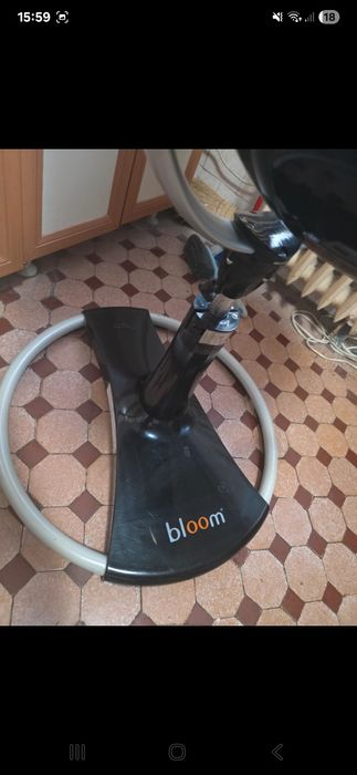 Scaun de masa Bloom Fresco