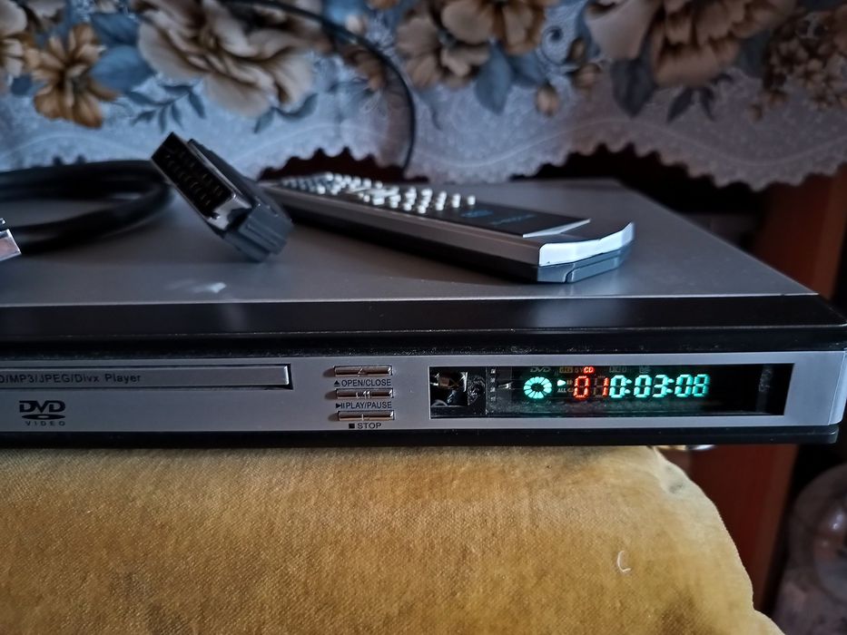 Dvd cd mp3 player E-BODA DV-555X