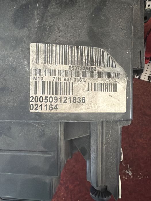 Far dreapta VW Transporter T5 7H1941016L