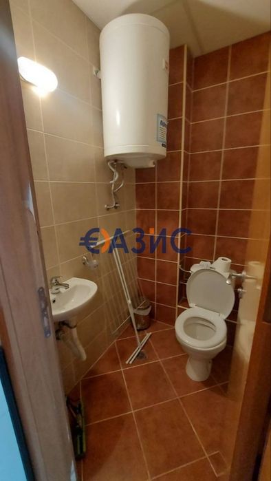Продава се Тристаен апартамент в Обзор - 100 кв.м за 536 €/кв.м - Снимка #14