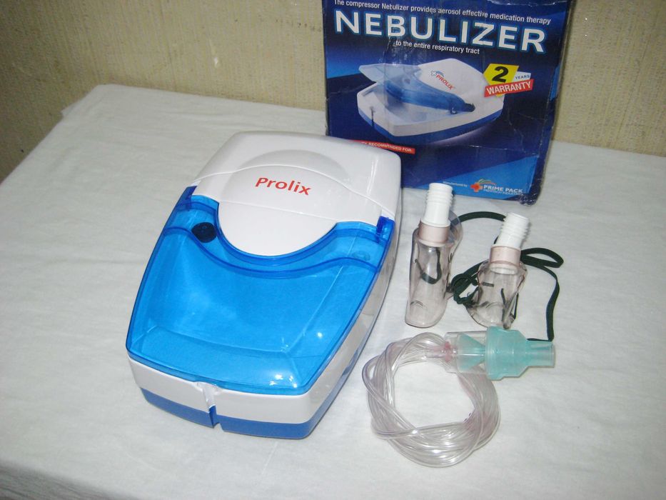 Ингалятор Nebulizer аппарат с комплектом отличном почти новым состояни