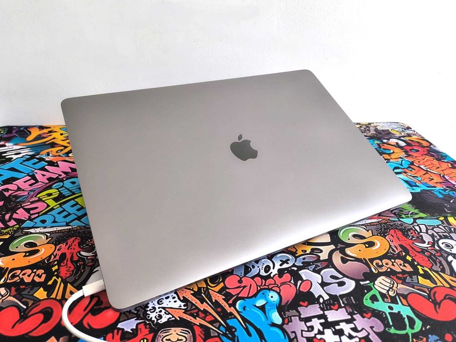 MacBook PRO 16" 32GB Ram / 1Tb SSD - Factura si Garatie 12 luni!